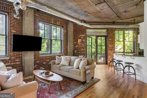 3235 Roswell, Atlanta, GA 30305