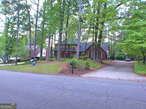 5741 Wolf Laurel, Lilburn, GA 30047
