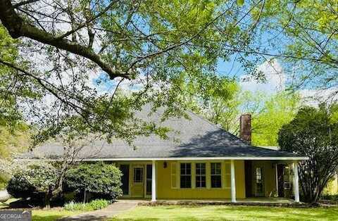 2084 Floyd Springs, Armuchee, GA 30105