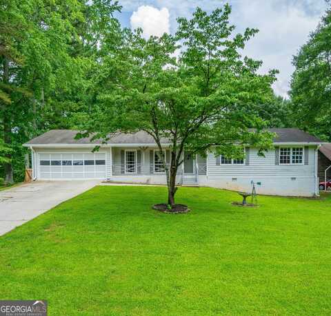 120 Lakeside, Ellenwood, GA 30294
