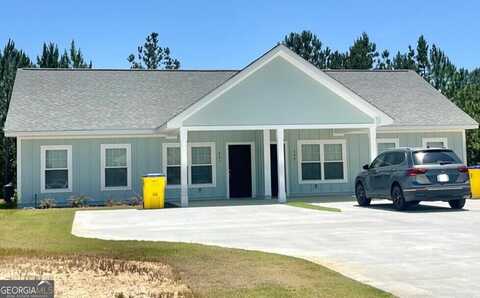 231 & 233 Firefly Lane, Brooklet, GA 30415