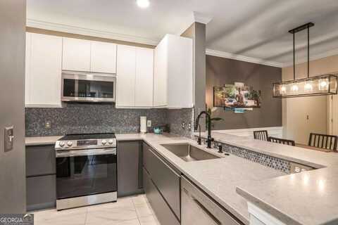 955 Juniper, Atlanta, GA 30309