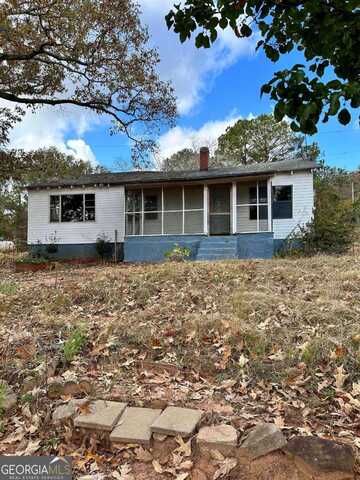 796 Shoemaker, West Point, GA 31833