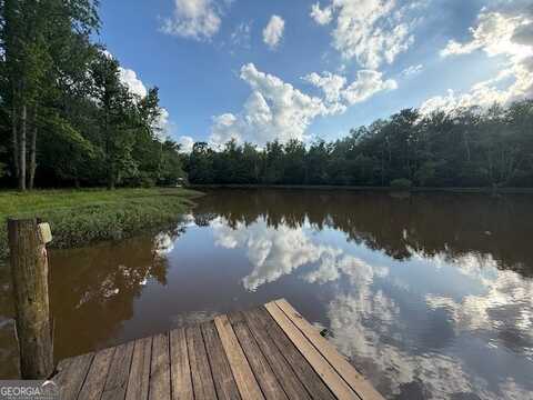 477 Walthall, Jackson, GA 30233