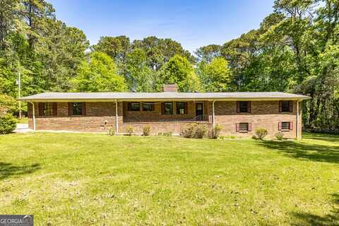 160 Pine Trail, Fayetteville, GA 30214