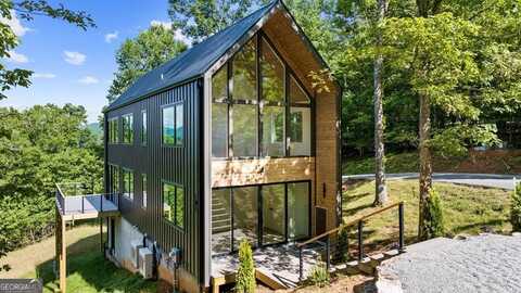 120 Brannon Ridge Road, Young Harris, GA 30582