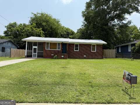 2642 Reynolds, Macon, GA 31206