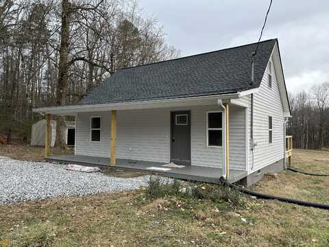 1679 Rock, Mount Airy, GA 30563