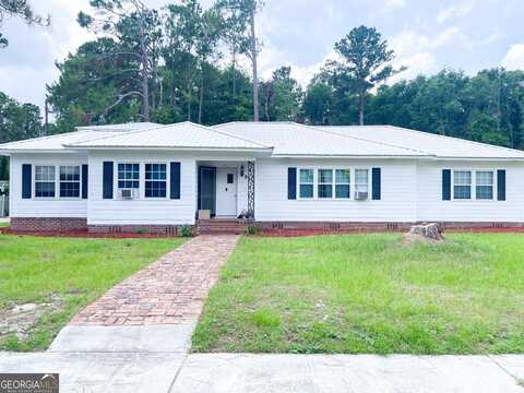 911 S Dogwood, Nashville, GA 31639
