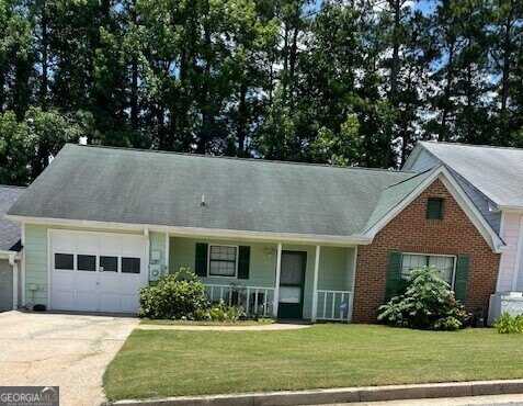 207 Oak, Stockbridge, GA 30281