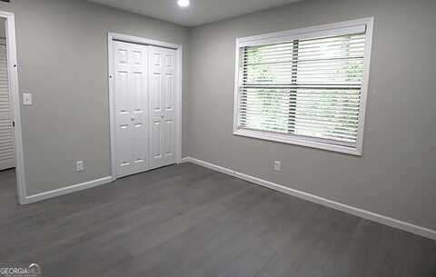 2637 Lester, Atlanta, GA 30344