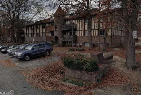 809 CAMELOT, College Park, GA 30349