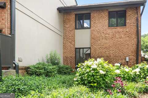 3268 Clairmont North, Atlanta, GA 30329