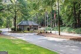 102 Adrian, Atlanta, GA 30327