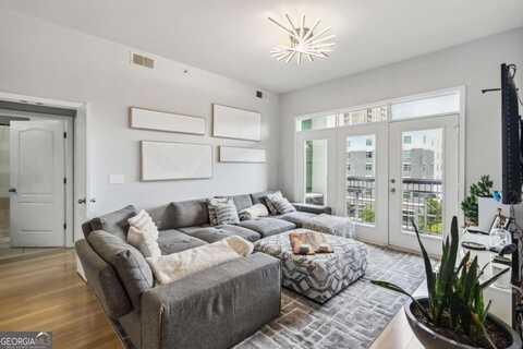 390 17TH, Atlanta, GA 30363