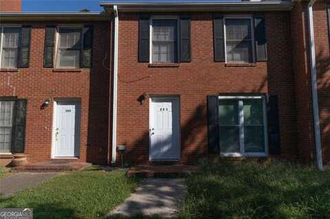 721 Redland, Jonesboro, GA 30238
