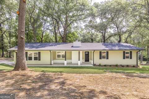 1017 Oak Ridge, Byron, GA 31008