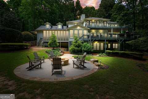 627 Apache, Woodstock, GA 30189