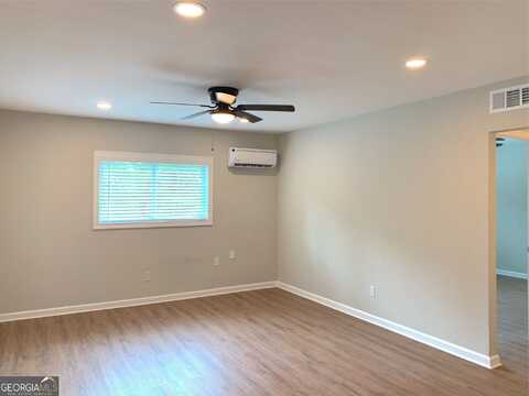 531 Gresham Park, Marietta, GA 30062
