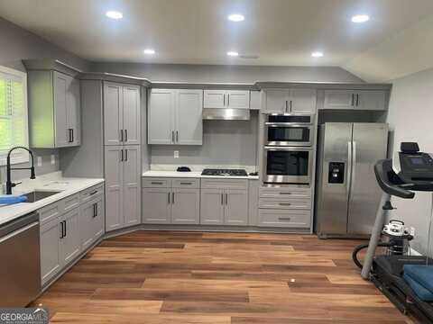 4861 Tower View, Snellville, GA 30039
