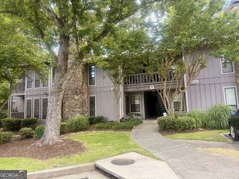 3915 Woodridge, Tucker, GA 30084