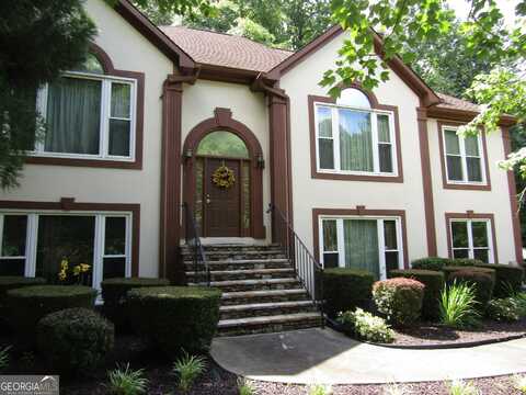 5820 Elm Tree Dr., Buford, GA 30518