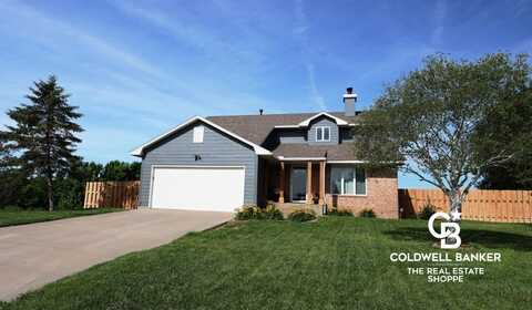 110 Winchester Avenue, Garden City, KS 67846