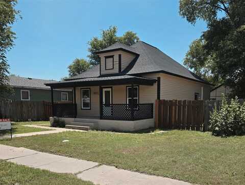 903 N 12th Street, Garden City, KS 67846