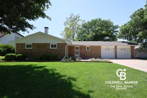 2611 N Shamus Street, Garden City, KS 67846