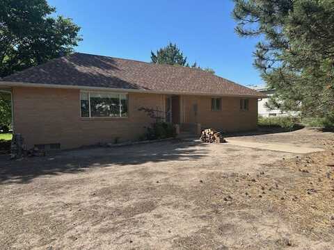 403 N Edwards Street, Ingalls, KS 67853