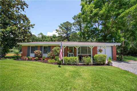 8450 Bayou Drive, Bayou La Batre, AL 36509