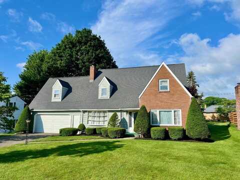 5625 KING Road, Erie, PA 16509