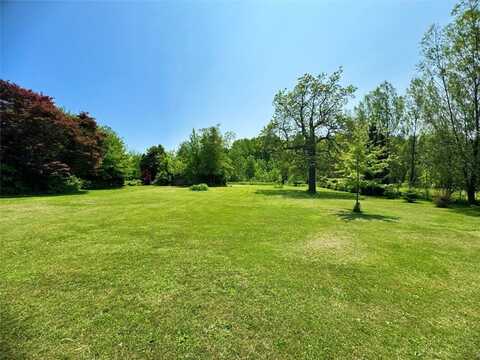 7509 E LAKE Road, Erie, PA 16511