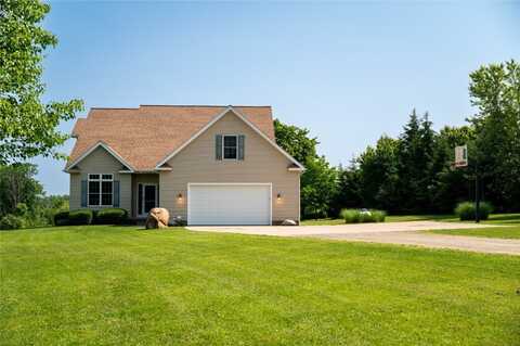 3250 OLD MEADVILLE Road, Waterford, PA 16441