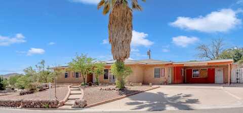 3901 FLAMINGO Drive, El Paso, TX 79902