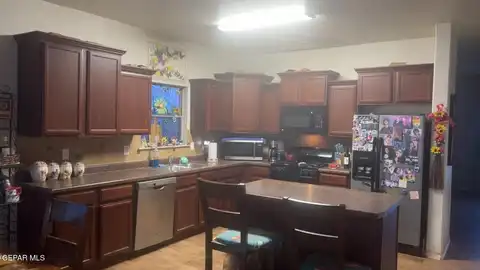 346 EMERALD ACRES Street, Horizon City, TX 79928