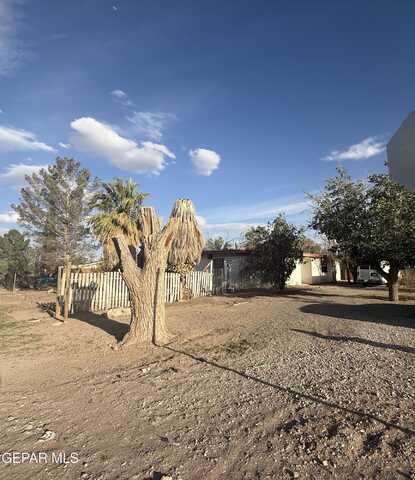 undefined, Socorro, TX 79927
