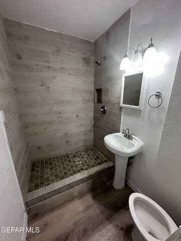 undefined, El Paso, TX 79903
