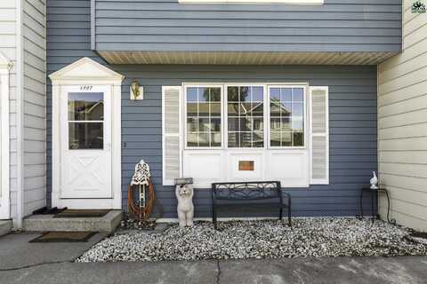 1597 GILLAM WAY, Fairbanks, AK 99701