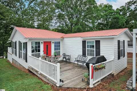 435-A Lakewood Drive, Townville, SC 29689