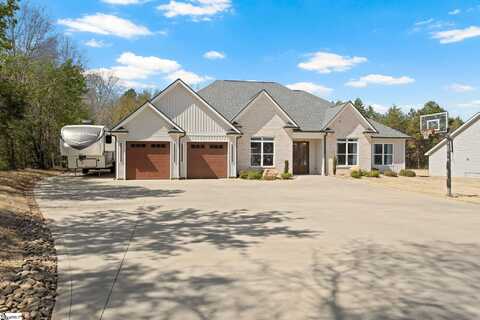 47 Wofford Road, Taylors, SC 29687