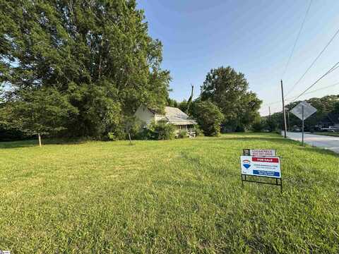 308 Holmes Street, Laurens, SC 29360