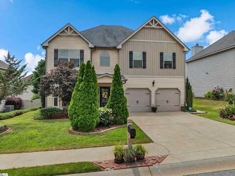 807 E Holloway Drive, Woodruff, SC 29388
