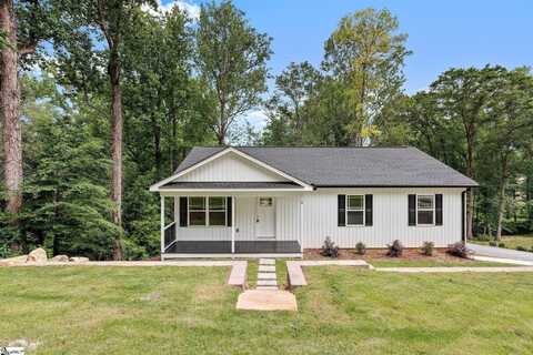 2 Hillbrook Road, Taylors, SC 29687