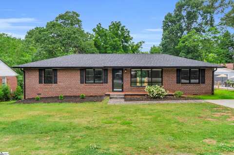 109 Leland Circle, Greenville, SC 29617