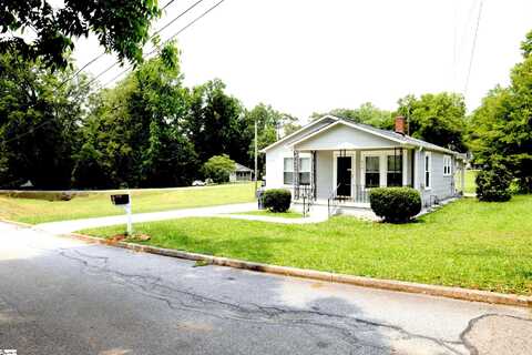 210 McDowell Street, Laurens, SC 29360