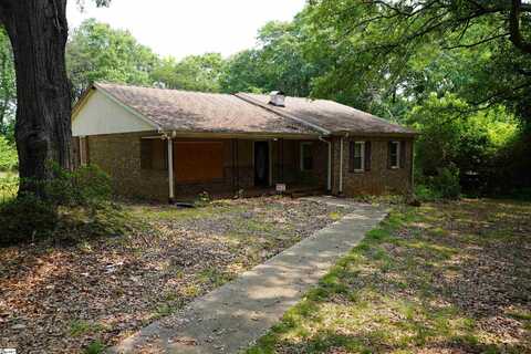 231 Ranch Road, Spartanburg, SC 29303
