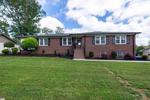 22 LOCKWOOD Avenue, Greenville, SC 29607