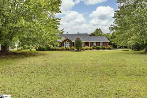 409 Cresthaven Drive, Boiling Springs, SC 29316