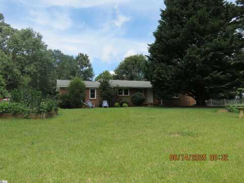 2551 Compton Bridge Road, Inman, SC 29349